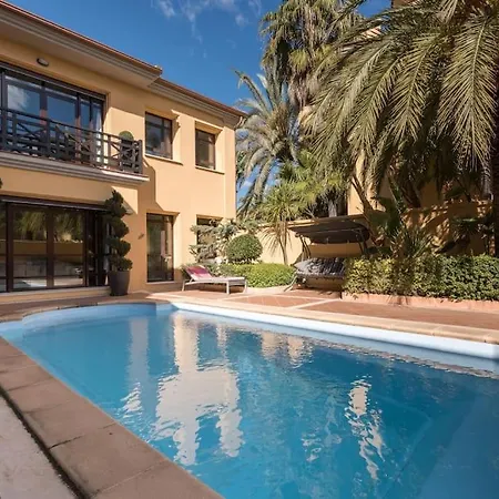 Villa In
